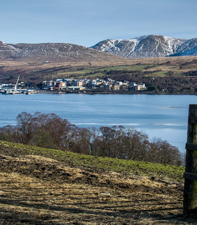 Garelochhead from across loch